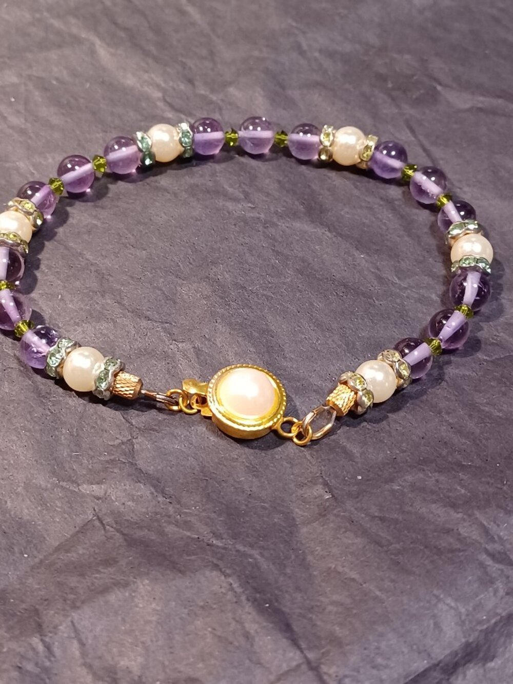 Amethyst & Pearl bracelet